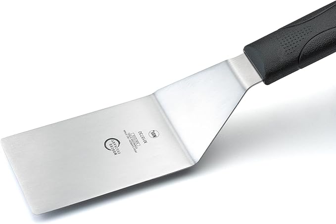 Mercer Culinary Millennia Turner, 4 Inch by 2-1/2 Inch Blade, Black Handle