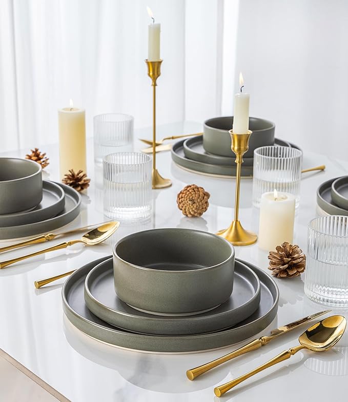 TheTerra Ceramic Dinnerware Sets for 6, 18 Pieces Handmade Reactive Glaze Plates and Bowls Set, Scratch Resistant Dish Set, Oven & Microwave & Dishwasher Safe, Matte Green