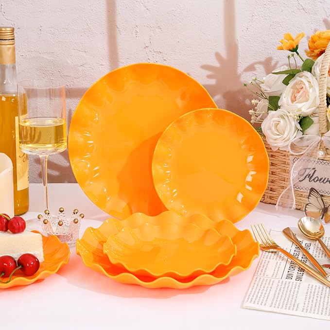LIYH 50 Pcs Heavy Duty Thanksgiving Plates Orange Scalloped Plastic Plates Reusable Unbreakable Halloween Plastic Plate for Thanksgiving & Halloween Day, Dishwasher Safe BPA Free (25Guests)