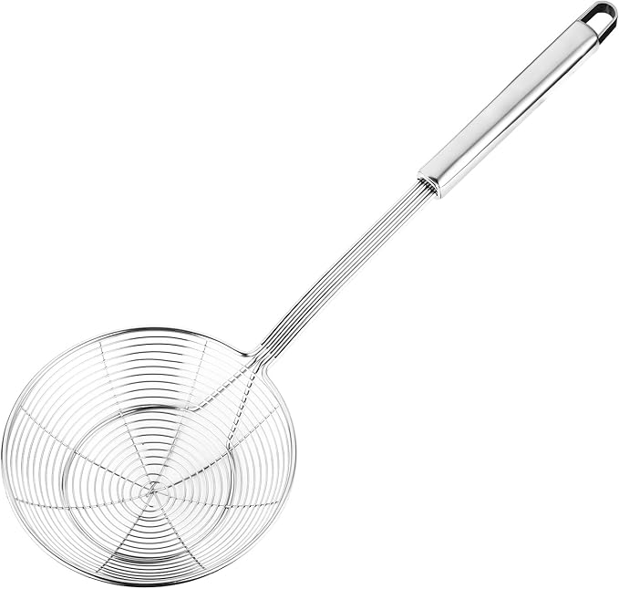 Hiware Solid Stainless Steel Spider Strainer Skimmer Ladle for Cooking and Frying, Kitchen Utensils Wire Strainer Pasta Spoon, 5.4 Inch
