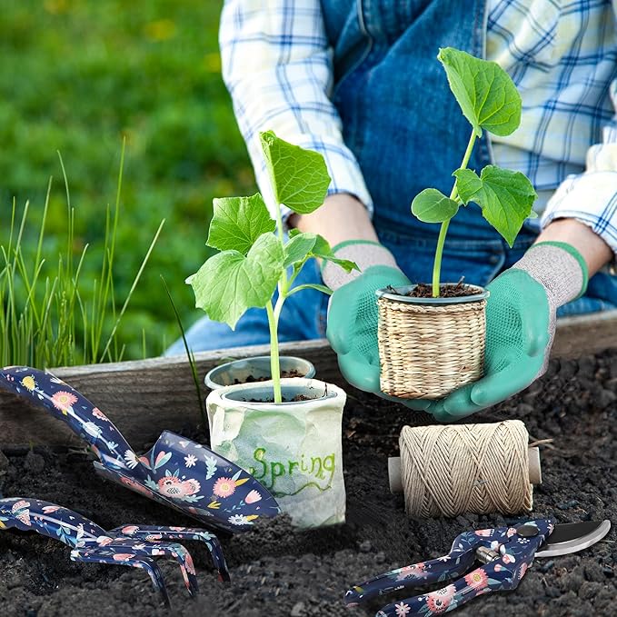 WORKPRO Aluminum Garden Tool Set, 4PCS Heavy Duty Hand Garden Tools with Box Include Trowel, Rake, Pruner, Garden Gloves, Floral and Insect Printing, Garden Gifts