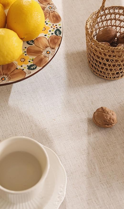 patdrea Designer Tablecloth for Round Table,Pineapple Pattern Linen Tablecloths,Fall Decoration Table Cover for Kitchen Dining Christmas,Tea Party,Thanksgiving,Diameter 67"-Pineapple B