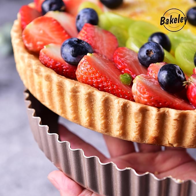 11-Inch Round Tart Pan with Loose Removable Bottom, Non-Stick Carbon Steel Quiche Pan for Oven Baking (Champagne Gold)