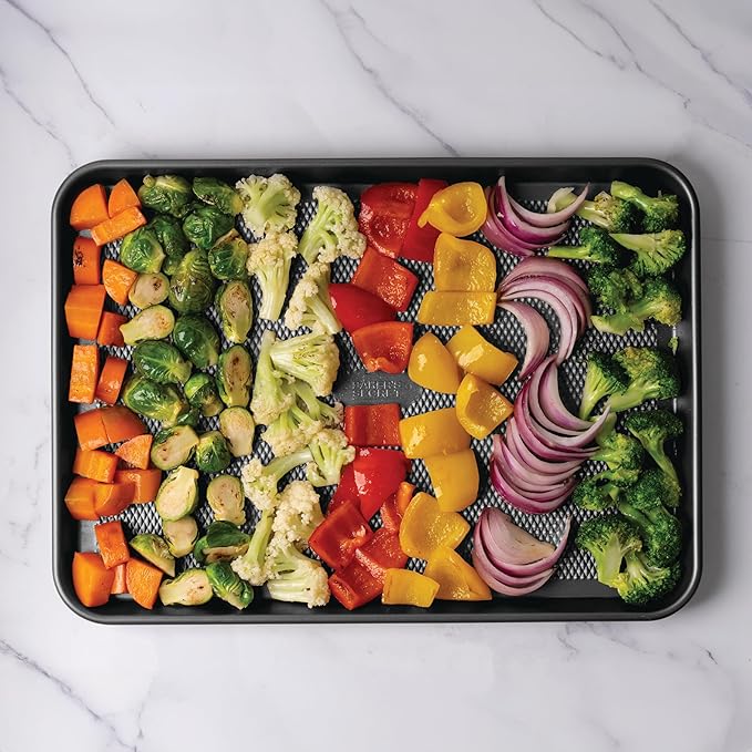 Baker's Secret Baking Sheet Pan Set, 3x Cookie Sheets for Oven, Diamond Texture Premium Air Flow Circulation, Set of 3 Baking Trays, Extra Thick 0.6mm with Diamond Base PFOA, PFOS, PTFE and PFAS free