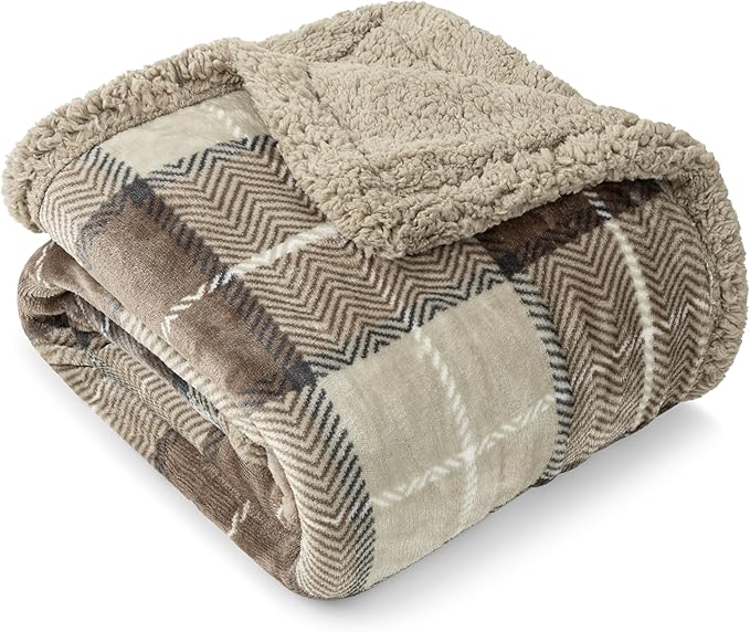 PAVILIA Taupe Plaid Sherpa Throw Blanket for Couch Twins, Soft Fuzzy Cabin Blanket and Throws, Warm Cozy Winter Gift Blanket, 60x80