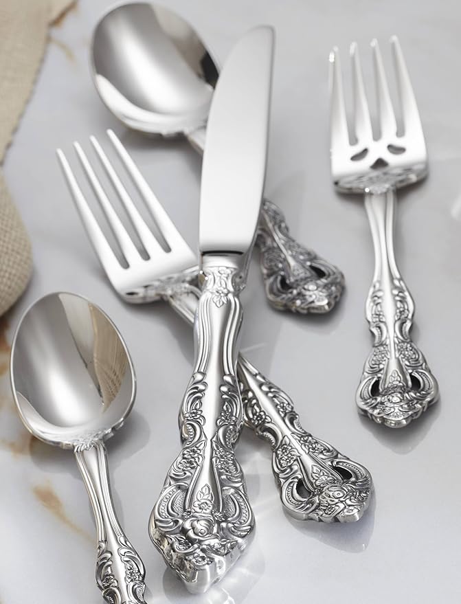 Oneida Silverware Set, Michelangelo Fine Flatware Tall Drink Spoon, Service For 1, Dishwasher Safe, 18/10 Stainless Steel, Mirror Finish, Home and Kitchen Utensils, Long Drink Spoon (Silver, 1 Piece)