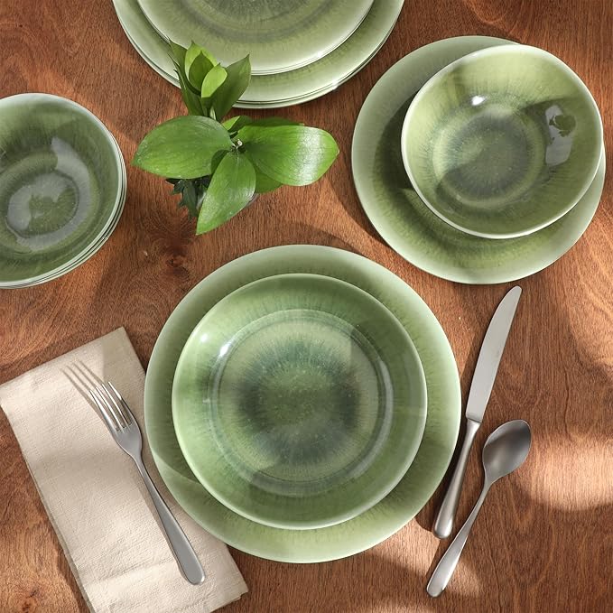Gibson Home Casper Court 16-Piece Melamine Dinnerware Set – Green Reactive Glaze Look Plates and Bowls, Service for 4 – Top Rack Dishwasher Safe Everyday Dining Set