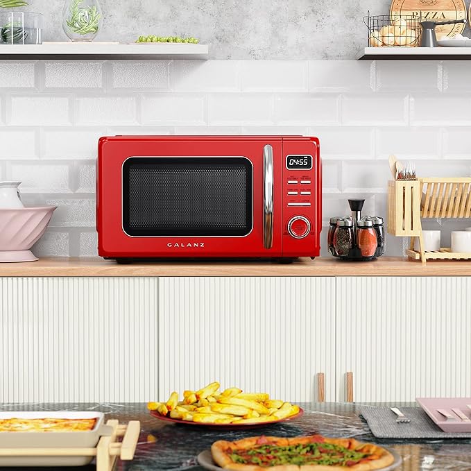 Galanz GLCMKZ09RDR09 Retro Countertop Microwave Oven with Auto Cook & Reheat, Defrost, Quick Start Functions, Easy Clean with Glass Turntable, Pull Handle, 0.9 cu ft, Red