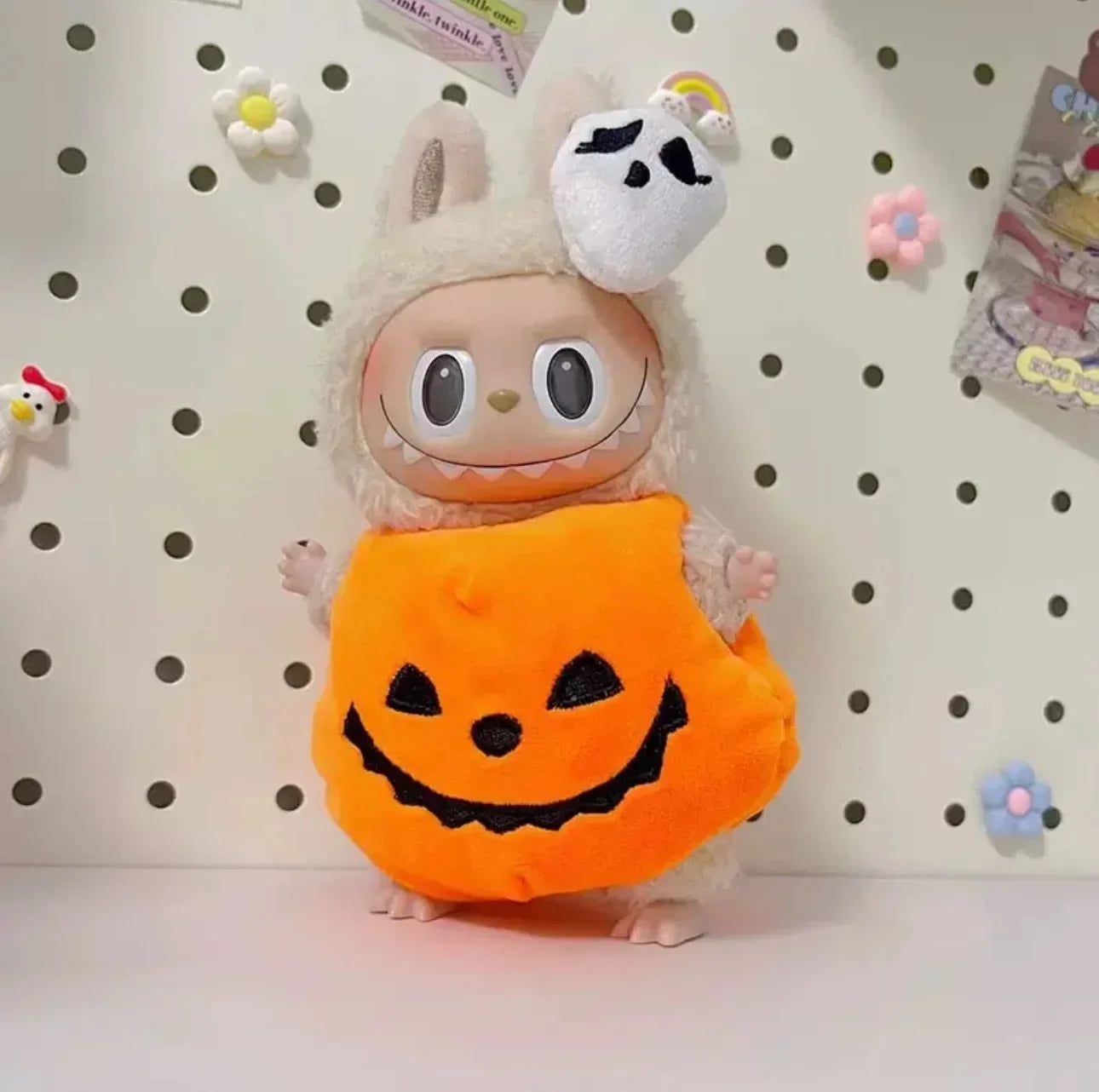 17cm Labubu Hoodie Clothes