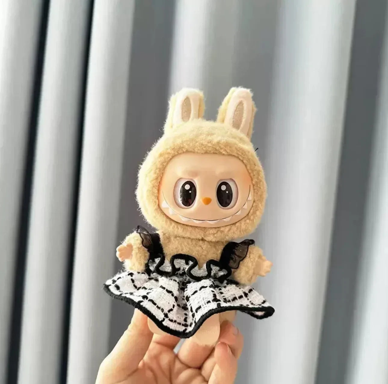 17cm Labubu Hoodie Clothes